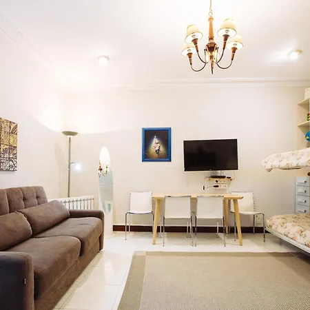 Centrico Junto Estacion Tren Y Autobus 아파트 산세바스티안